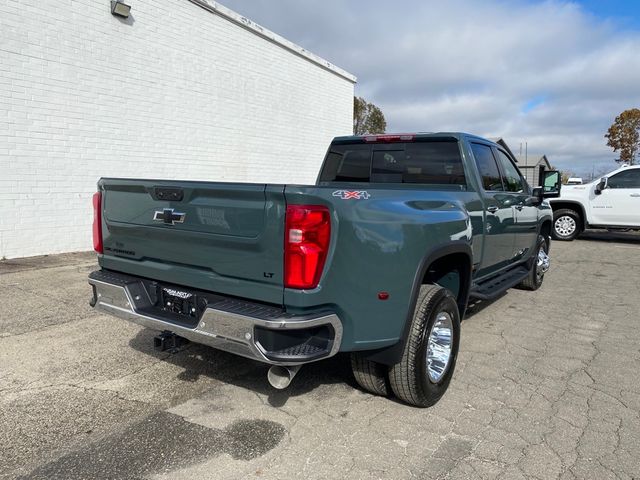 2025 Chevrolet Silverado 3500HD LTZ