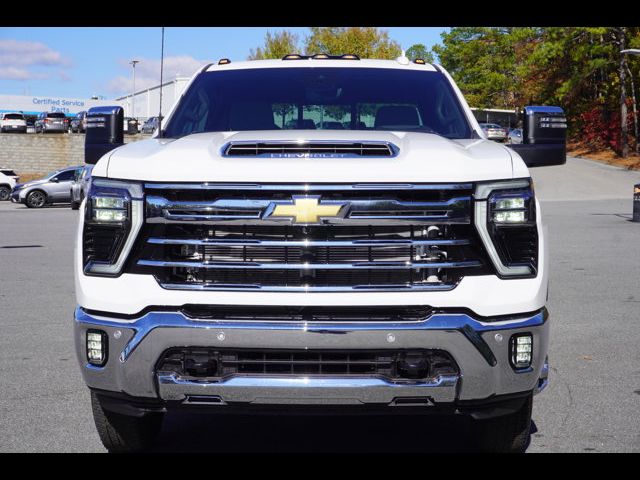 2025 Chevrolet Silverado 3500HD LTZ