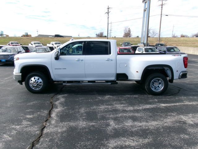 2025 Chevrolet Silverado 3500HD LTZ