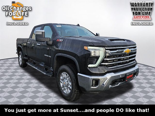 2025 Chevrolet Silverado 3500HD LTZ