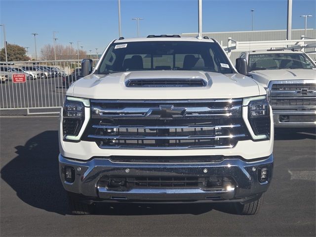 2025 Chevrolet Silverado 3500HD LTZ