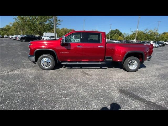 2025 Chevrolet Silverado 3500HD LTZ