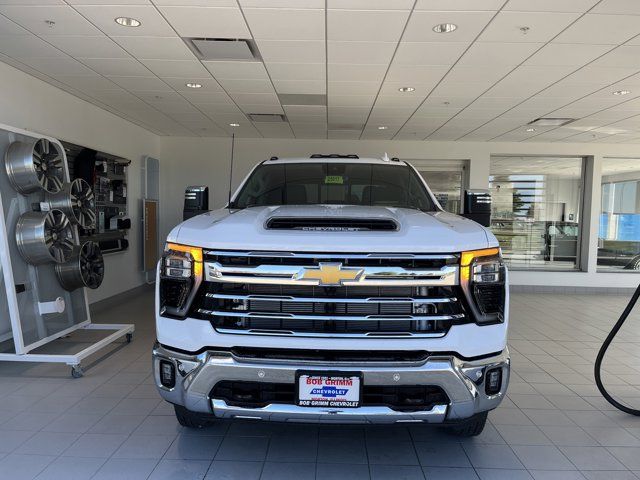 2025 Chevrolet Silverado 3500HD LTZ