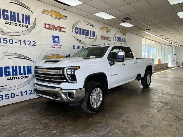 2025 Chevrolet Silverado 3500HD LTZ