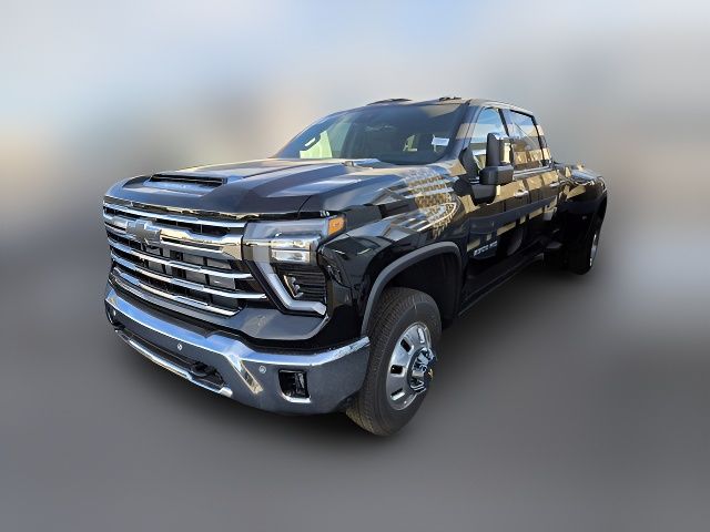 2025 Chevrolet Silverado 3500HD LTZ