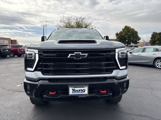 2025 Chevrolet Silverado 3500HD LTZ