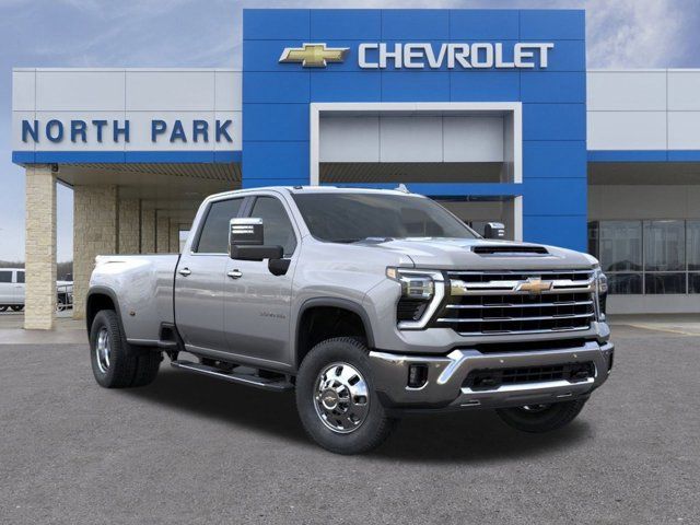 2025 Chevrolet Silverado 3500HD LTZ