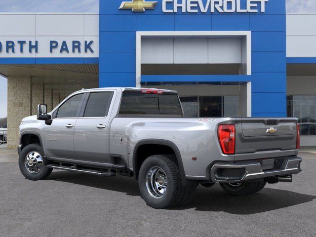 2025 Chevrolet Silverado 3500HD LTZ