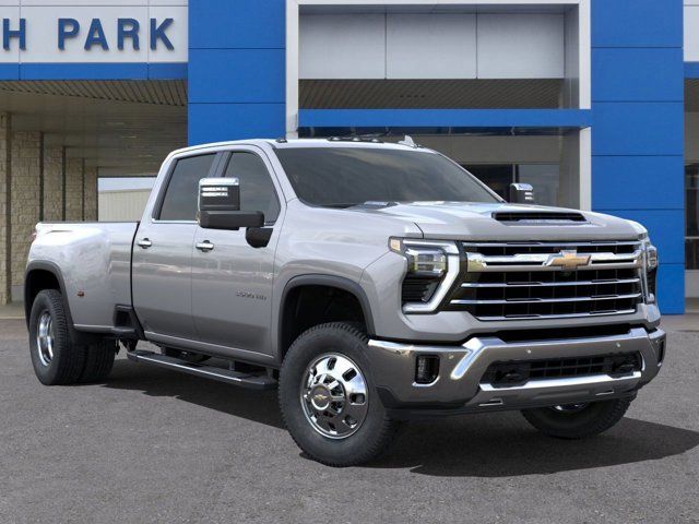 2025 Chevrolet Silverado 3500HD LTZ