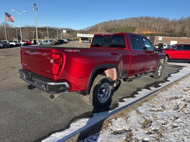 2025 Chevrolet Silverado 3500HD LTZ