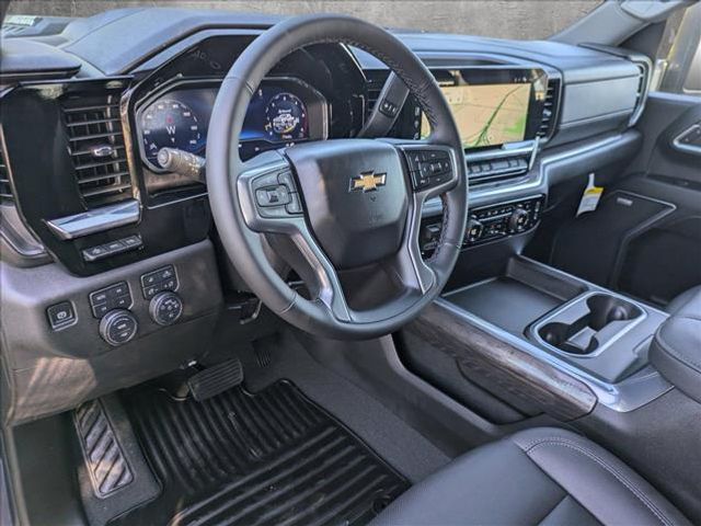 2025 Chevrolet Silverado 3500HD LTZ