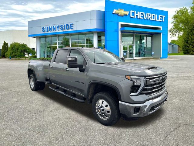 2025 Chevrolet Silverado 3500HD LTZ