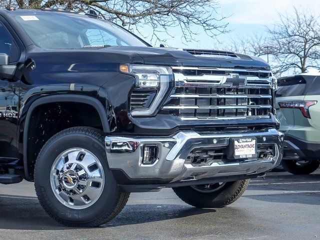 2025 Chevrolet Silverado 3500HD LTZ