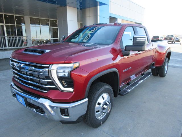 2025 Chevrolet Silverado 3500HD LTZ