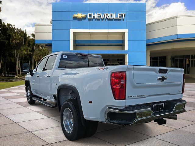 2025 Chevrolet Silverado 3500HD LTZ