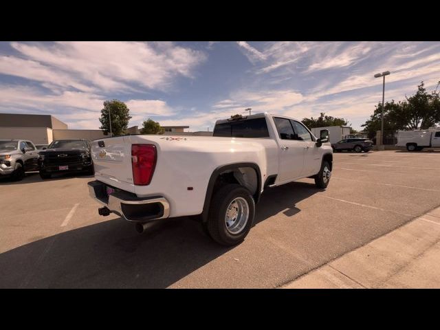 2025 Chevrolet Silverado 3500HD LTZ