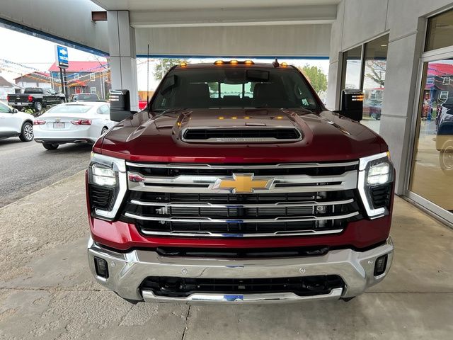 2025 Chevrolet Silverado 3500HD LTZ