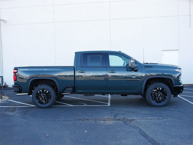 2025 Chevrolet Silverado 3500HD LTZ