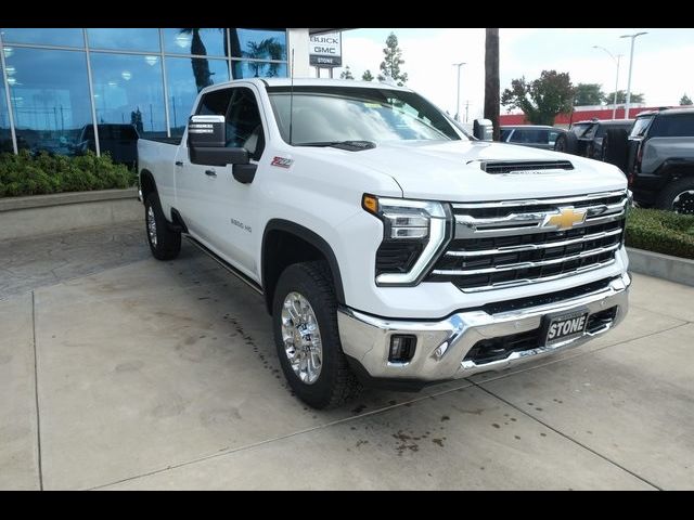 2025 Chevrolet Silverado 3500HD LTZ