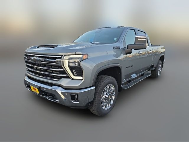 2025 Chevrolet Silverado 3500HD LTZ