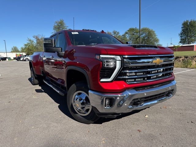 2025 Chevrolet Silverado 3500HD LTZ