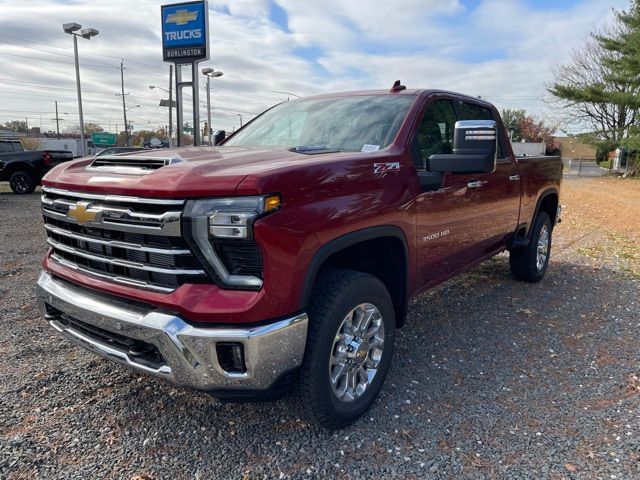 2025 Chevrolet Silverado 3500HD LTZ