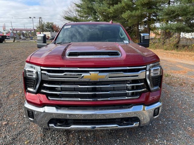 2025 Chevrolet Silverado 3500HD LTZ