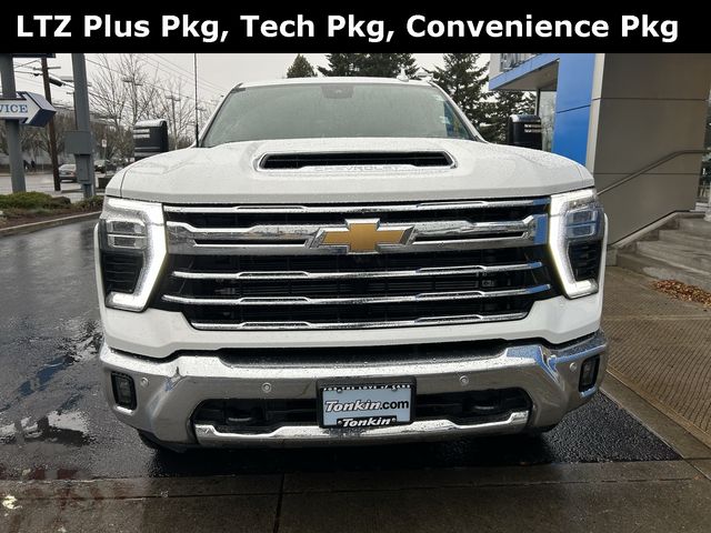 2025 Chevrolet Silverado 3500HD LTZ