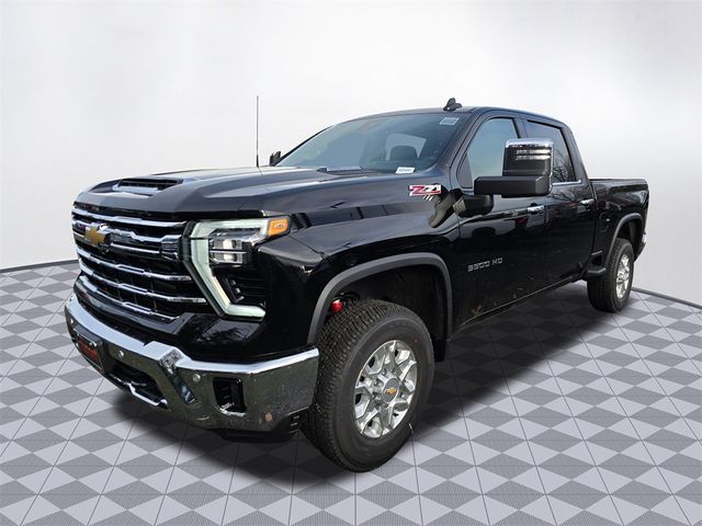 2025 Chevrolet Silverado 3500HD LTZ