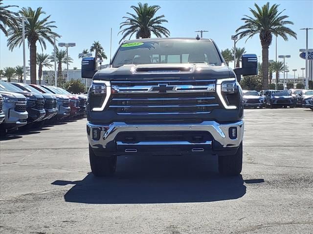 2025 Chevrolet Silverado 3500HD LTZ