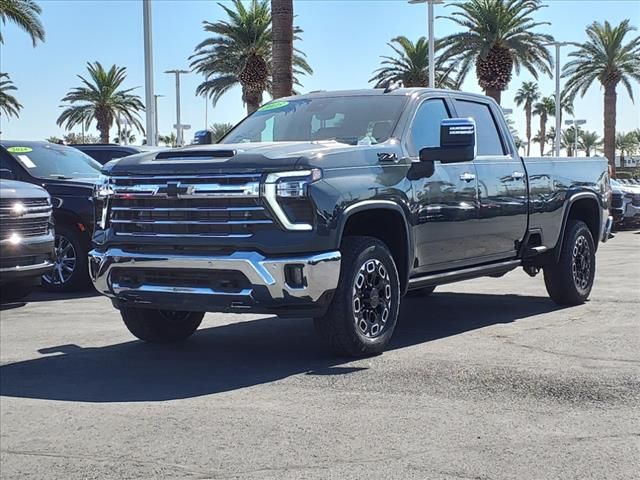 2025 Chevrolet Silverado 3500HD LTZ