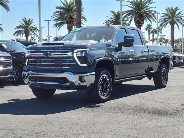 2025 Chevrolet Silverado 3500HD LTZ