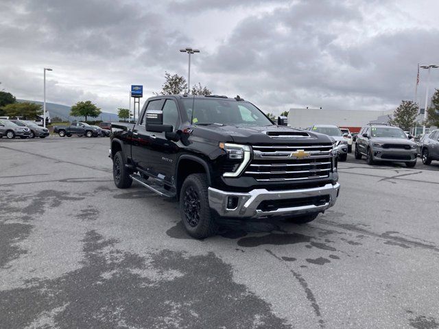 2025 Chevrolet Silverado 3500HD LTZ