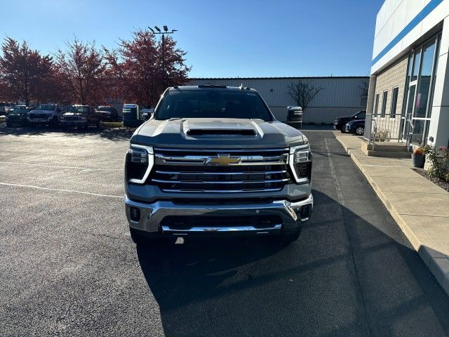 2025 Chevrolet Silverado 3500HD LTZ