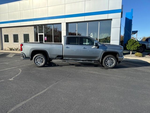 2025 Chevrolet Silverado 3500HD LTZ