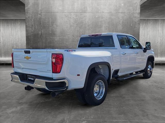 2025 Chevrolet Silverado 3500HD LTZ