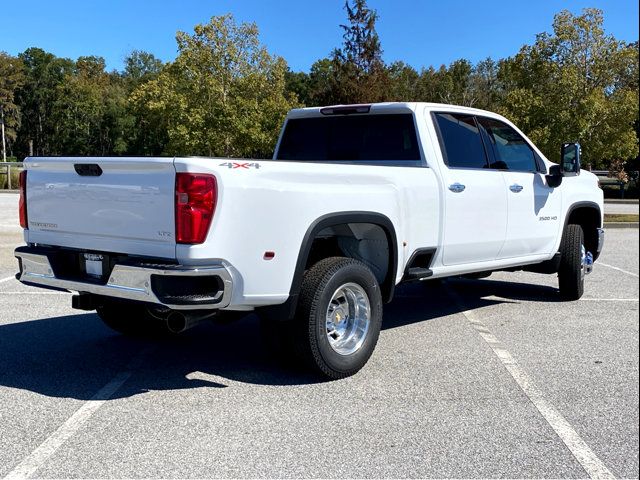 2025 Chevrolet Silverado 3500HD LTZ