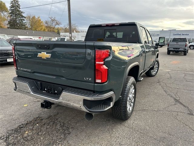 2025 Chevrolet Silverado 3500HD LTZ