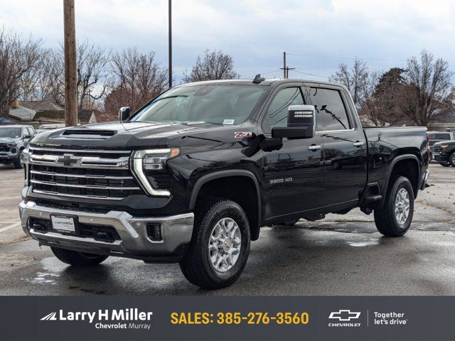 2025 Chevrolet Silverado 3500HD LTZ