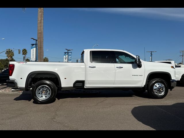 2025 Chevrolet Silverado 3500HD LTZ