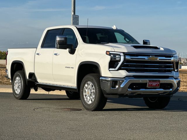 2025 Chevrolet Silverado 3500HD LTZ