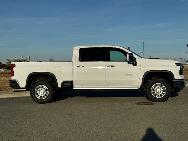 2025 Chevrolet Silverado 3500HD LTZ