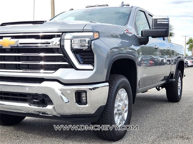 2025 Chevrolet Silverado 3500HD LTZ