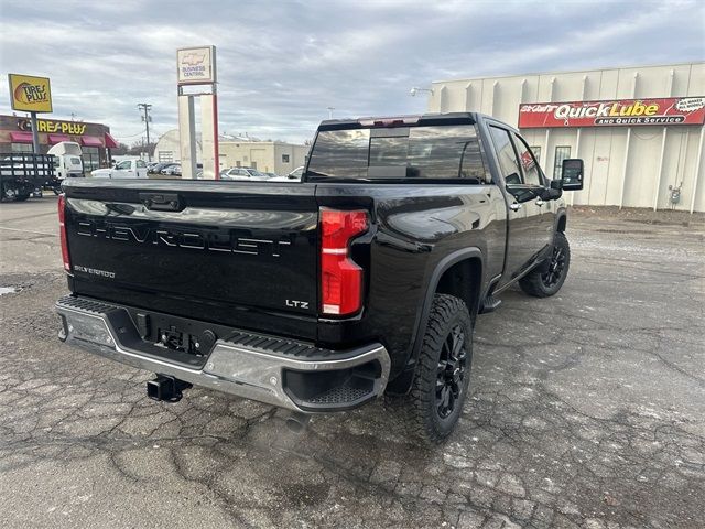 2025 Chevrolet Silverado 3500HD LTZ