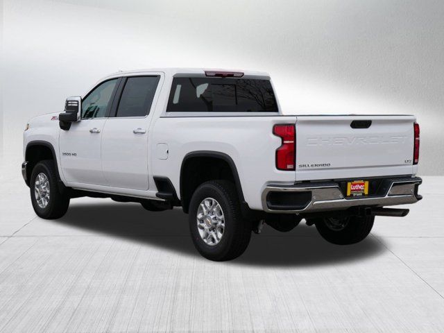 2025 Chevrolet Silverado 3500HD LTZ