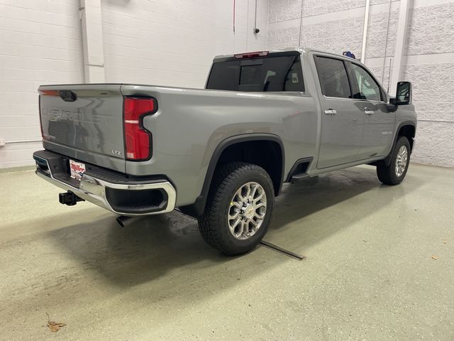 2025 Chevrolet Silverado 3500HD LTZ