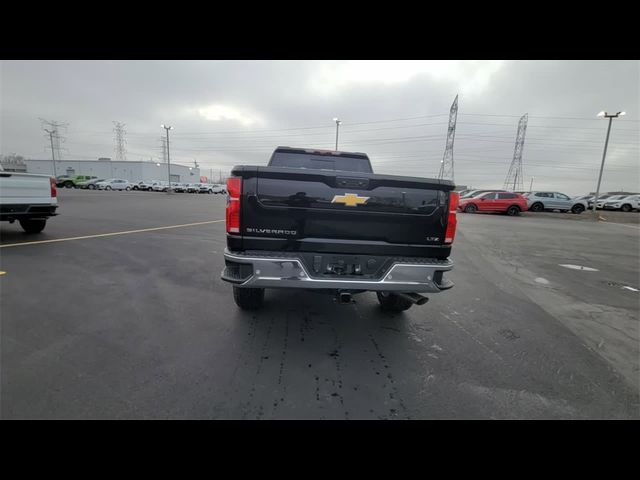 2025 Chevrolet Silverado 3500HD LTZ