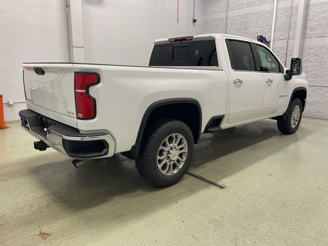 2025 Chevrolet Silverado 3500HD LTZ