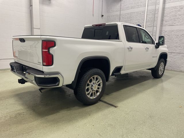 2025 Chevrolet Silverado 3500HD LTZ