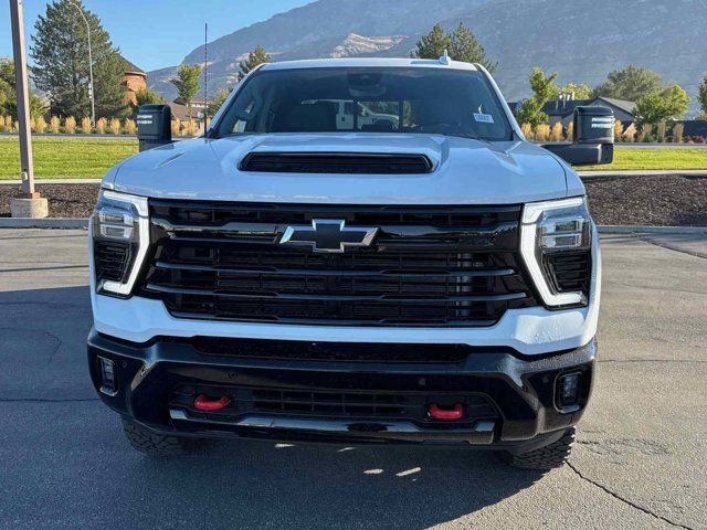 2025 Chevrolet Silverado 3500HD LTZ